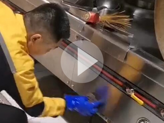 炉灶清洗